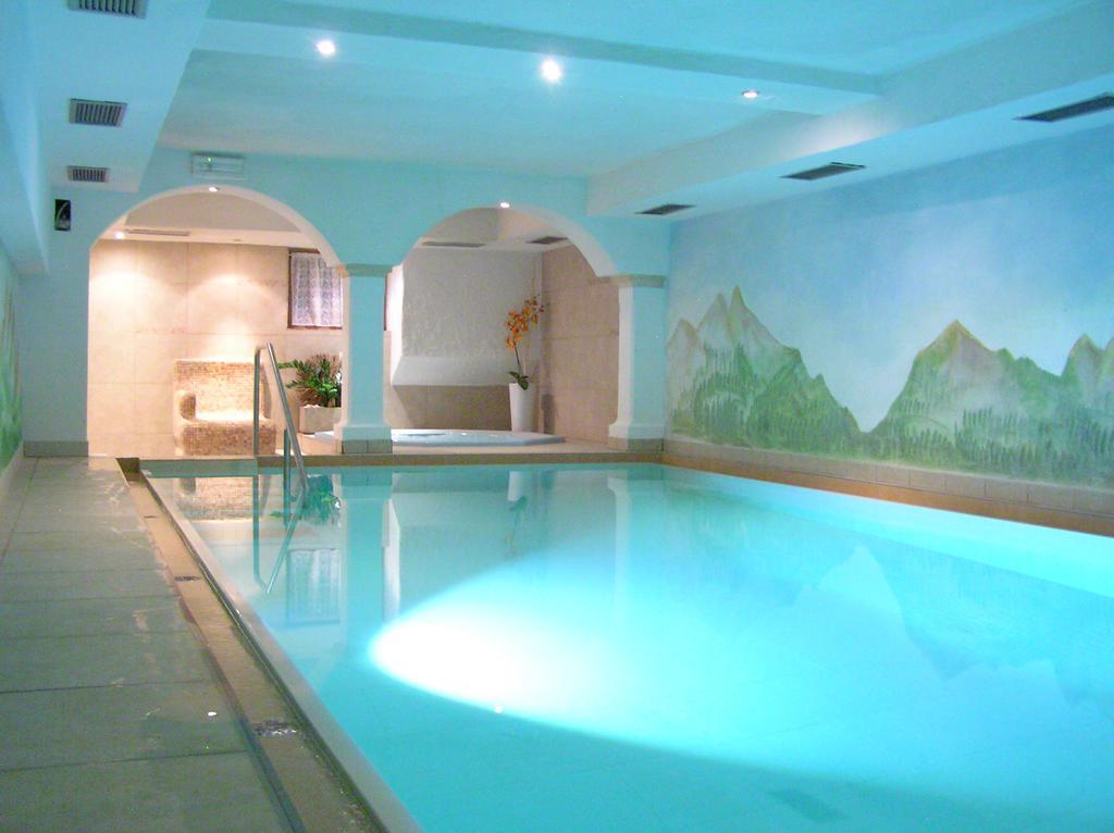Hotel Bergland Cadipietra Ngoại thất bức ảnh