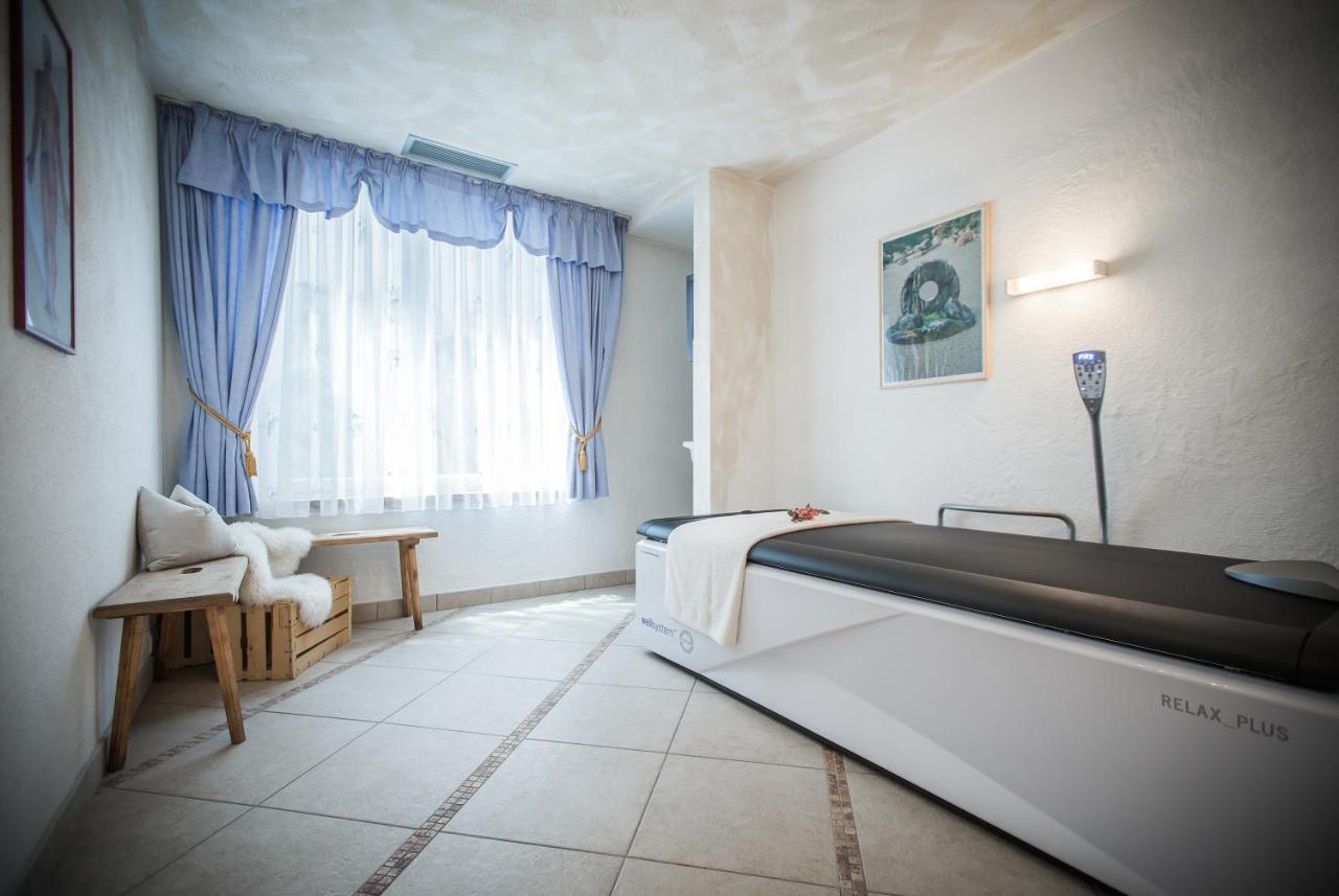 Hotel Bergland Cadipietra Ngoại thất bức ảnh