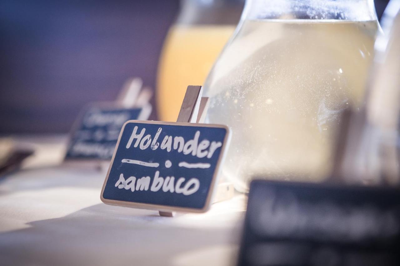Hotel Bergland Cadipietra Ngoại thất bức ảnh